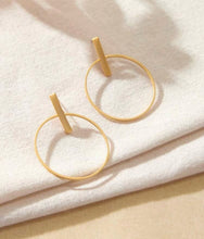 Load image into Gallery viewer, Modern Hoop
